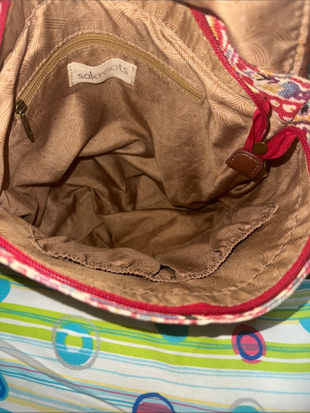 Sakroots Artistic Circle Convertible Flap Backpack - Picture 13 of 14